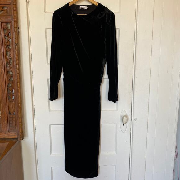 Lacausa Black Velvet Wrap Dress Pockets Long Sleeve Partially Lined Adjustable - Picture 2 of 11